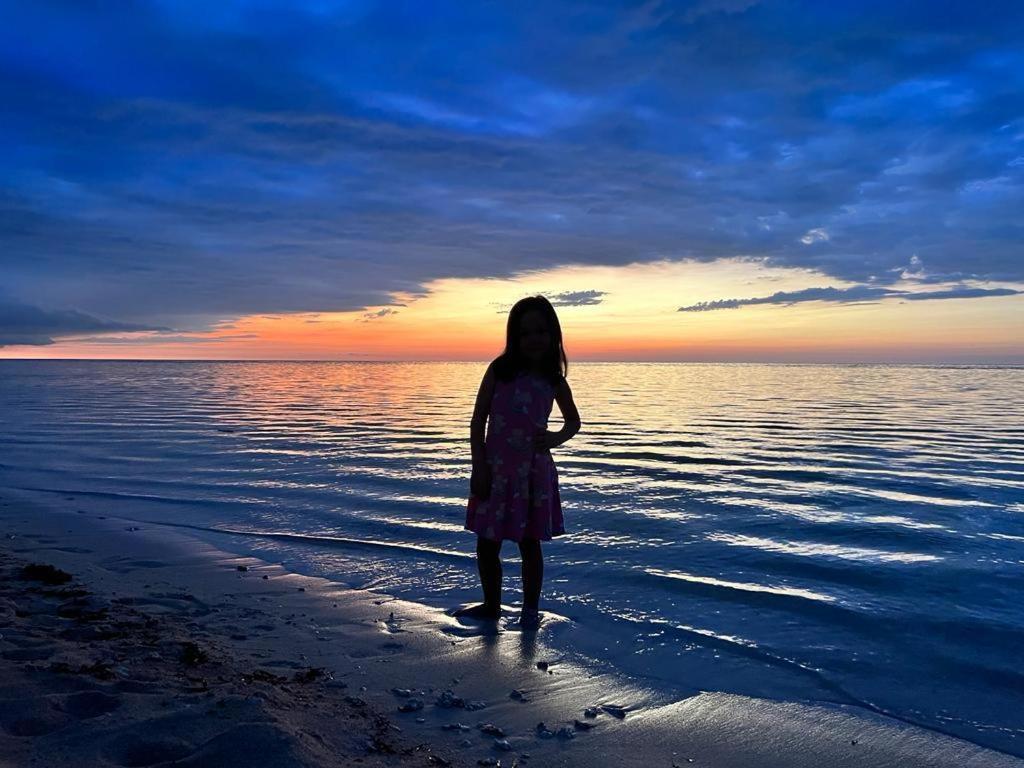 Bolinao Belle'S Beach Resort מראה חיצוני תמונה